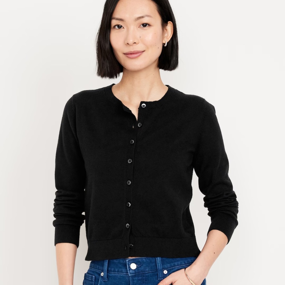 Black Old Navy SoSoft Lite Crop Cardigan